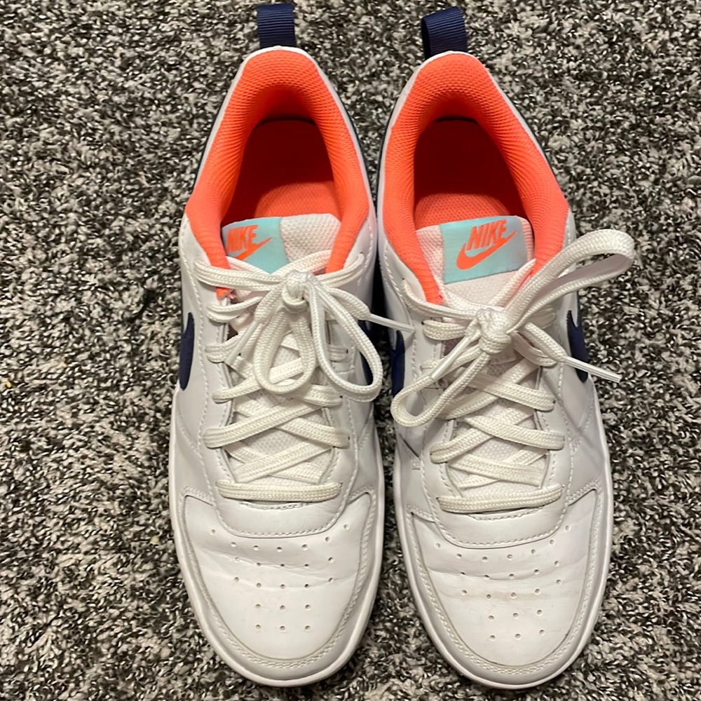 Nike shoes!!